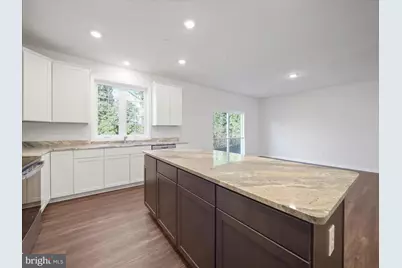 12928 Hawkins Circle, Hagerstown, MD 21742 - Photo 10