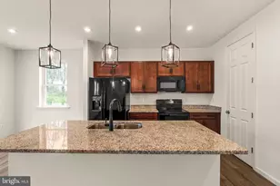 12179 Fallen Timbers Cir, Hagerstown, MD 21740 - Photo 10