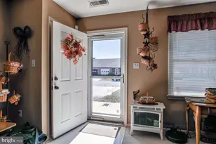 18010 Par Three Dr, Hagerstown, MD 21740 - Photo 2