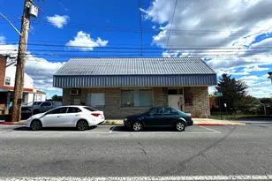 136 N Cannon Ave, Hagerstown, MD 21740 - Photo 1