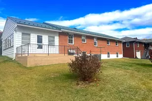 19813 Jefferson Blvd, Hagerstown, MD 21742 - Photo 2