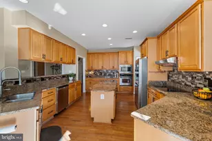 18637 Outpost Rd, Keedysville, MD 21756 - Photo 12