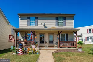 829 Rose Hill Ave, Hagerstown, MD 21740 - Photo 1