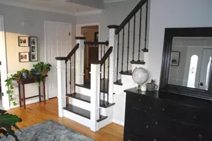 19702 Portsmouth Dr, Hagerstown, MD 21742 - Photo 2