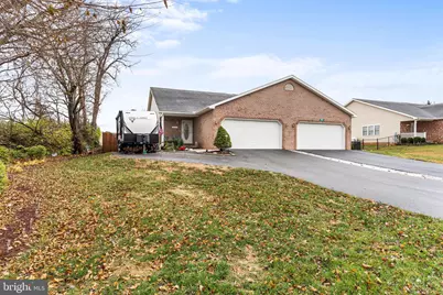 18757 Mesa Terrace, Hagerstown, MD 21742 - Photo 2