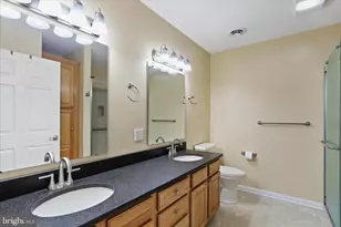 716 Largo Dr, Hagerstown, MD 21740 - Photo 32