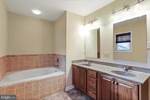 716 Largo Dr, Hagerstown, MD 21740 - Photo 38