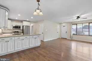 1349 Cedarwood Dr, Hagerstown, MD 21742 - Photo 8