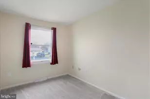 1349 Cedarwood Dr, Hagerstown, MD 21742 - Photo 14