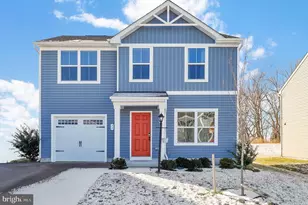 71 Charlotte St, Hagerstown, MD 21740 - Photo 1