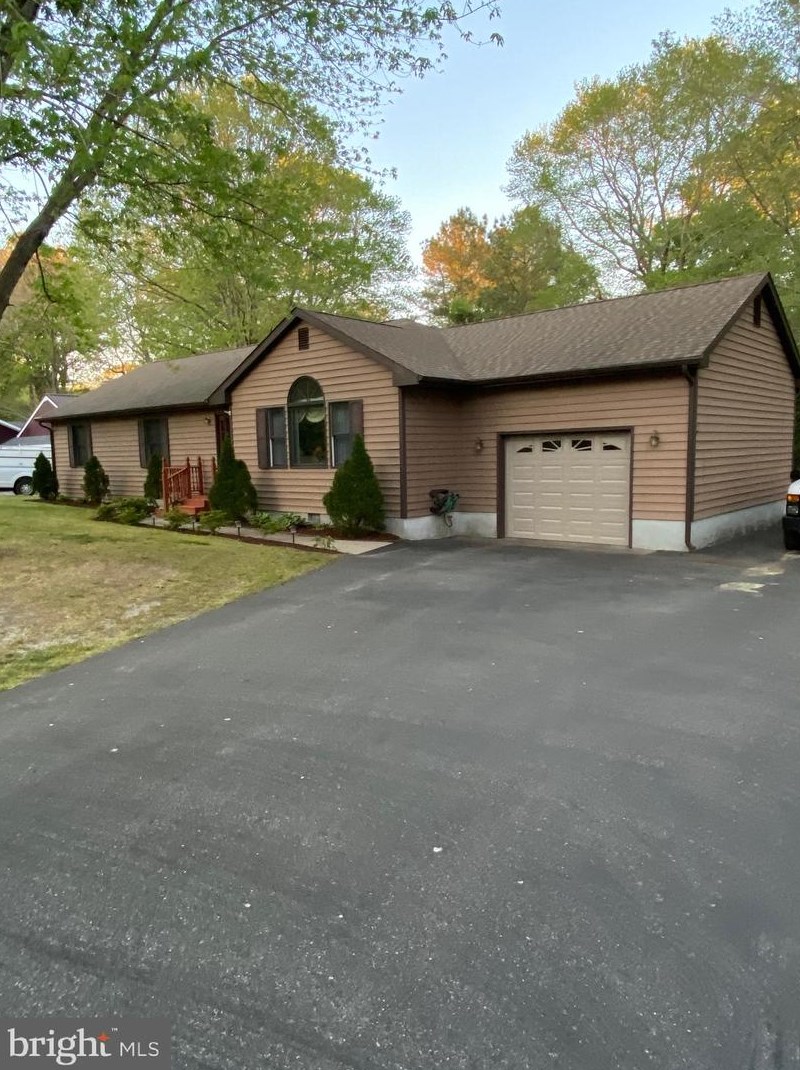 8553 Northumberland Dr, Delmar, MD 21875