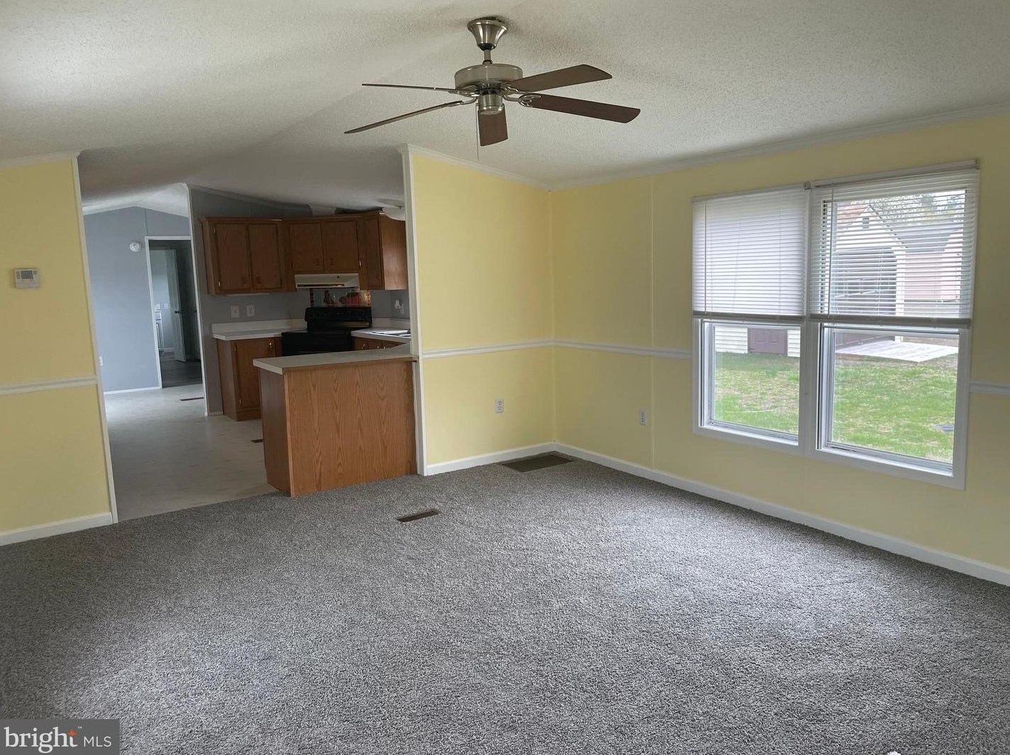 9129 Hummingbird Ct, Hebron, MD 21830