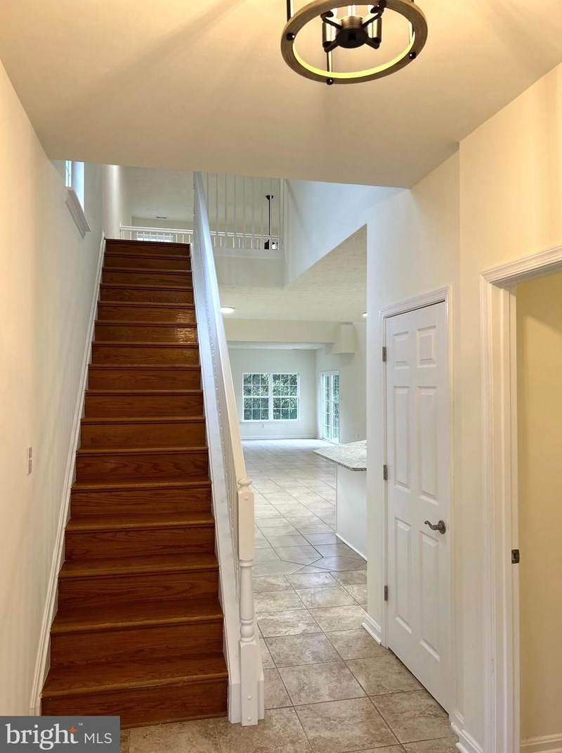 9172 Clubhouse Dr, Delmar, MD 21875