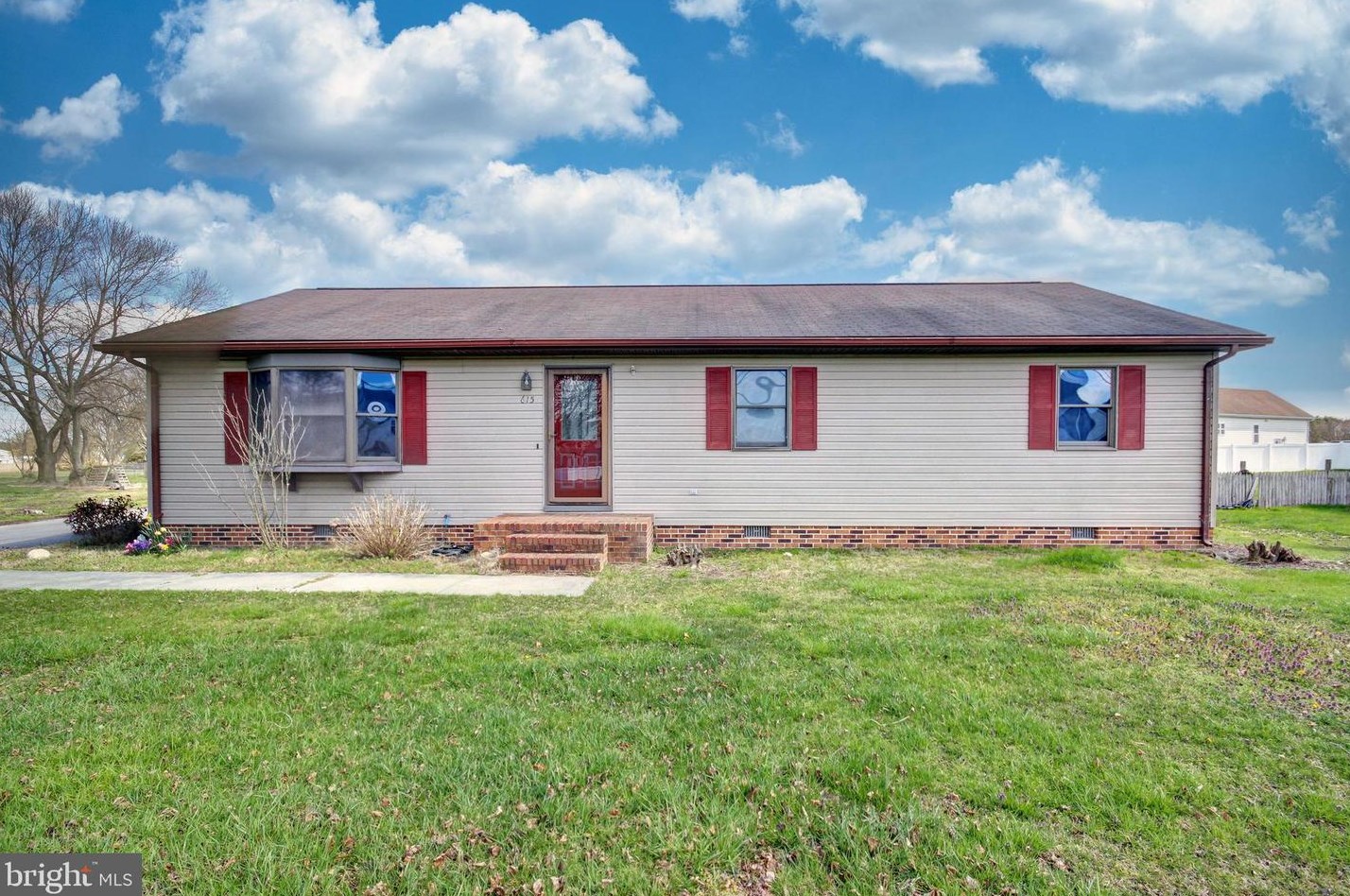 615 Main St, Fruitland, MD 21826-2113