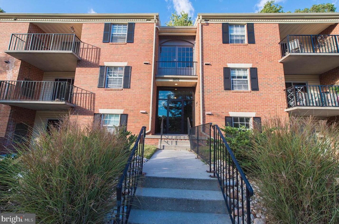 802 College Ln #j, Salisbury, MD 21804