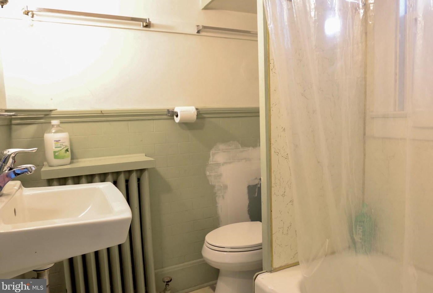 209 Main St, Fruitland MD 21826-1658 exterior