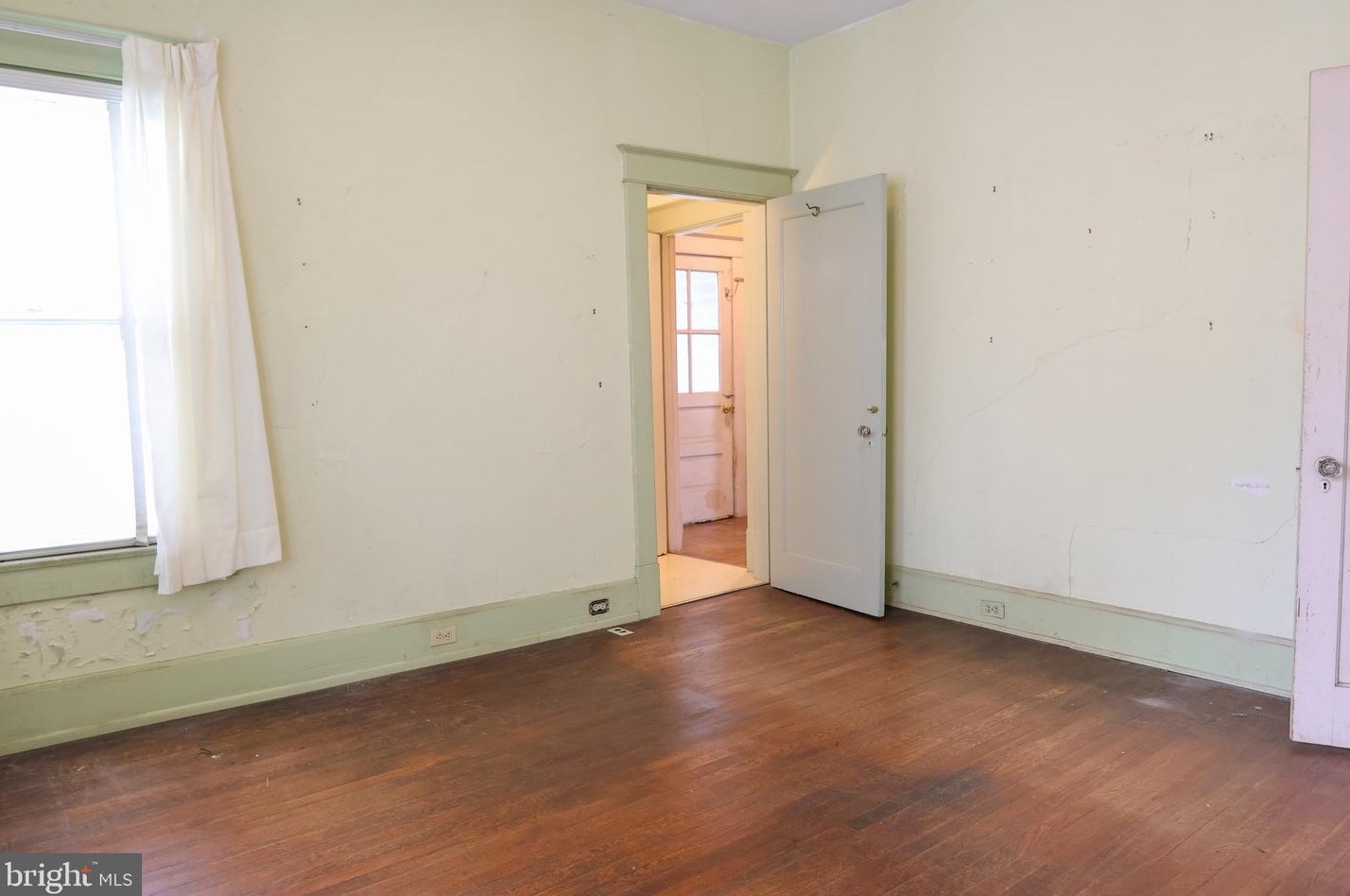 209 Main St, Fruitland MD 21826-1658 exterior