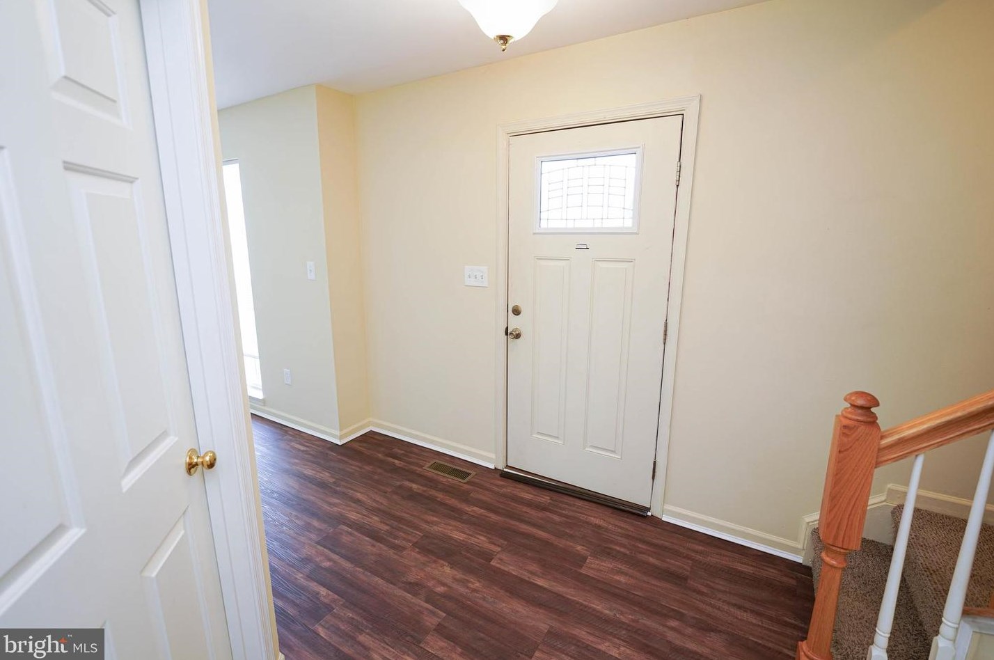 9114 Drawbridge Dr, Delmar, MD 21875