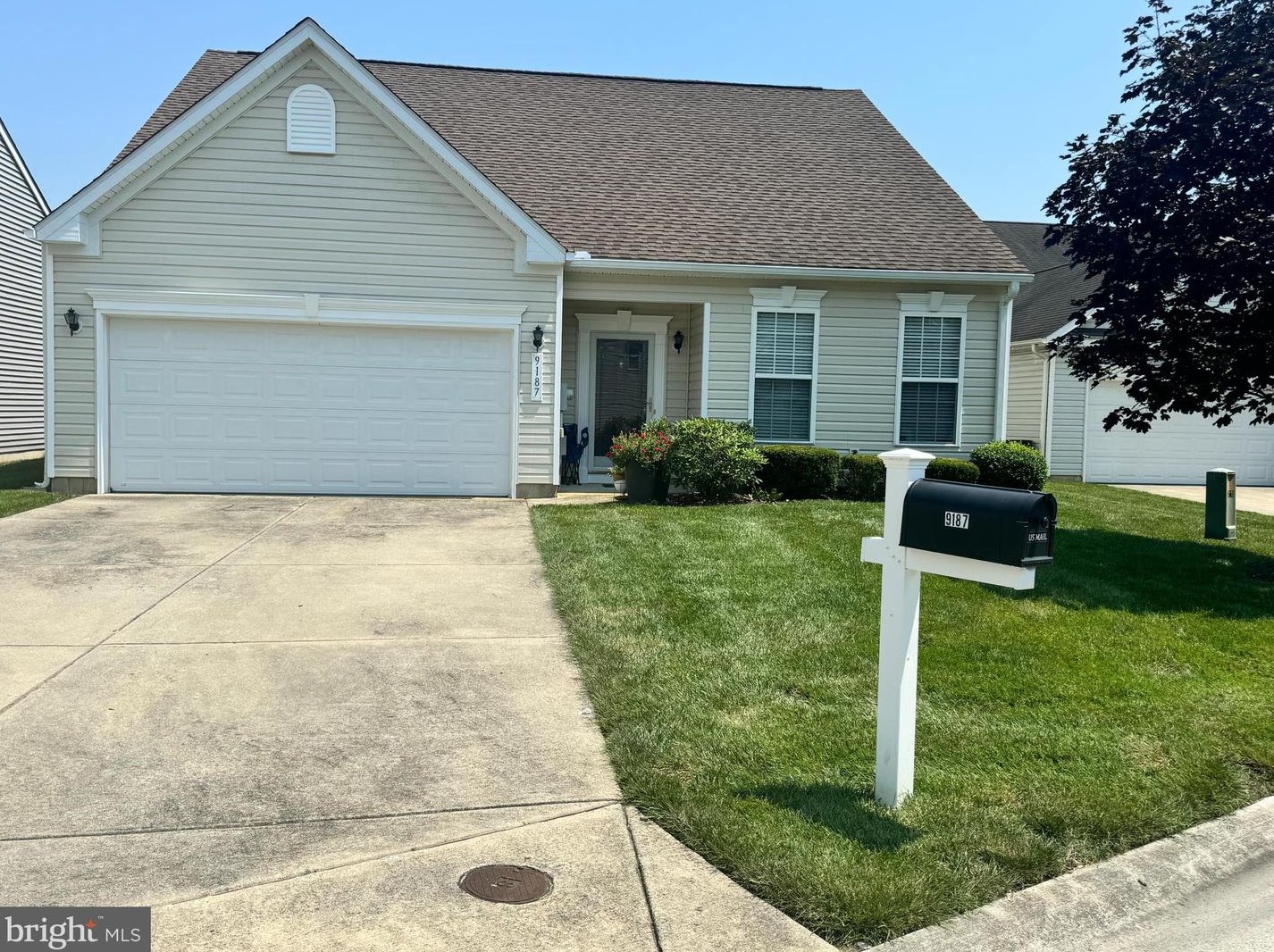 9187 Clubhouse Dr, Delmar, MD 21875