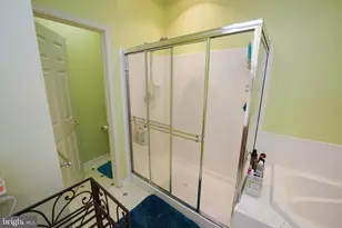 8980 Executive Club Dr, Delmar, MD 21875 - Photo 22