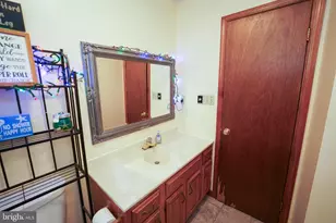 29325 W Line Rd, Delmar, MD 21875 - Photo 40