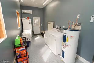 29325 W Line Rd, Delmar, MD 21875 - Photo 46