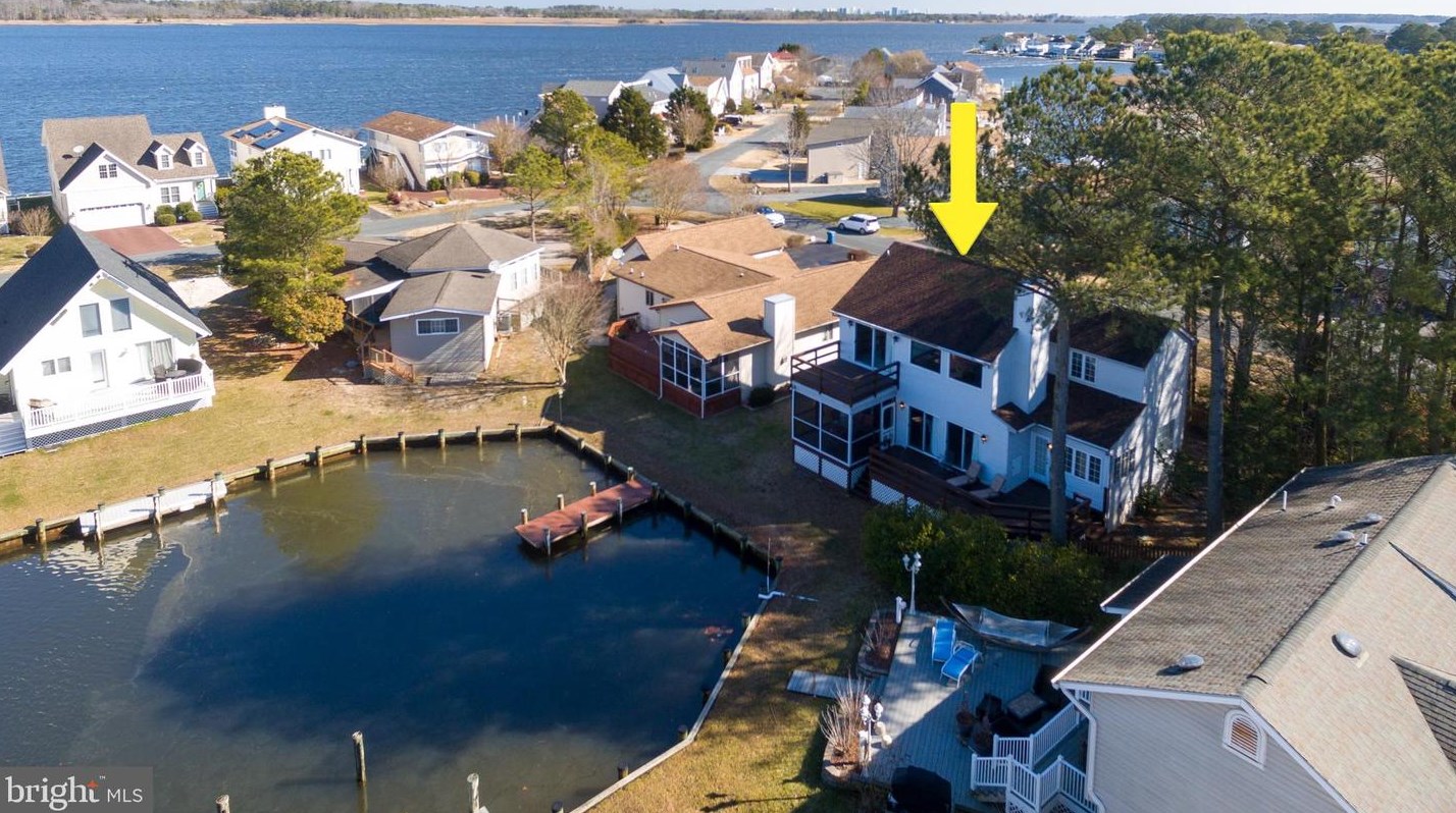 9 Harborview Dr, Berlin, MD 21811-1521