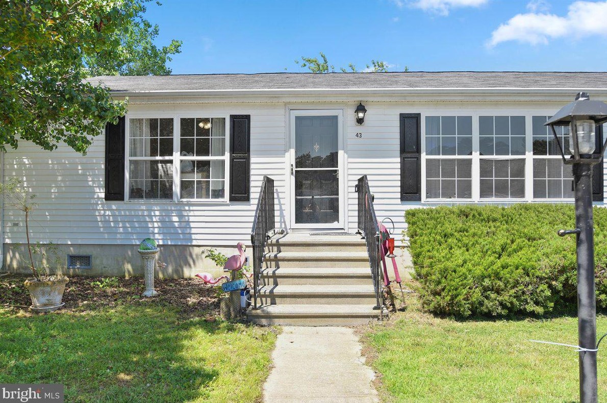 43 Coastal Dr, Berlin, MD 21811-9620