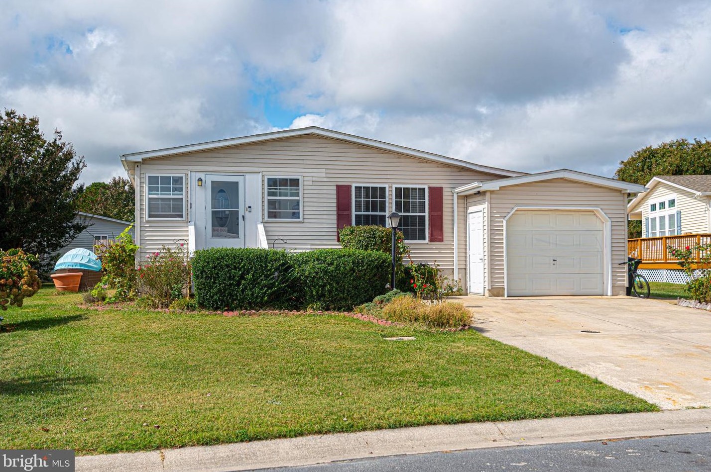 6 Fishermans Dr, Berlin, MD 21811-9630