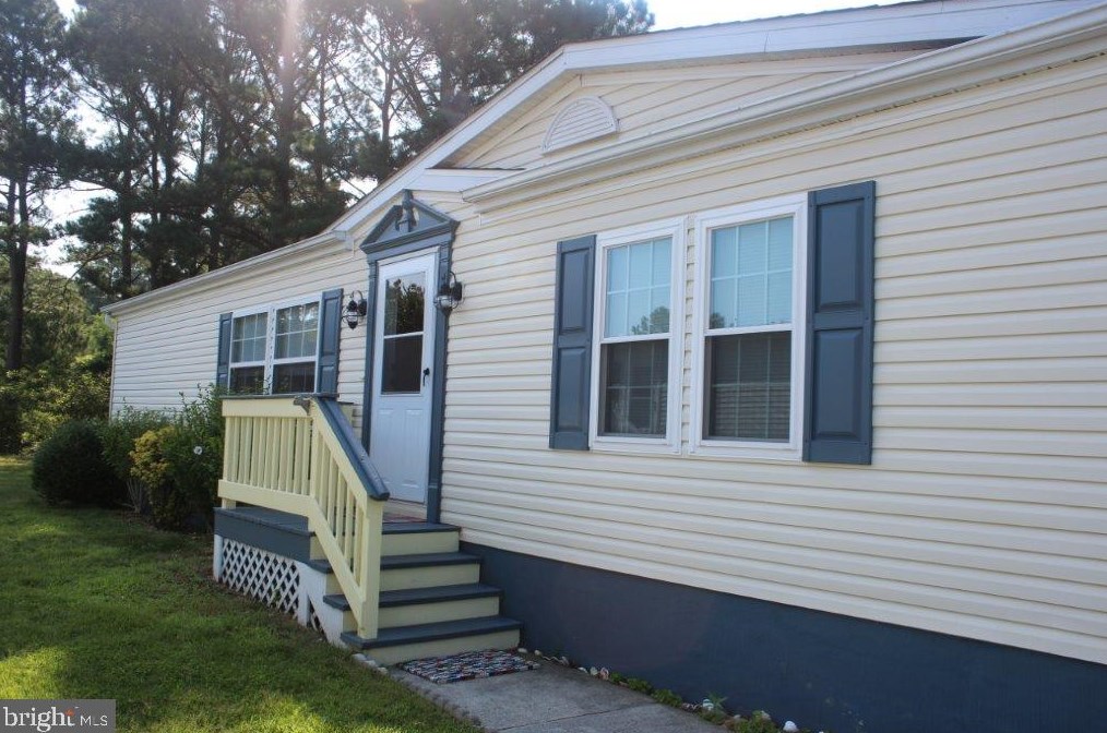 44 Coastal Dr, Berlin, MD 21811-9620