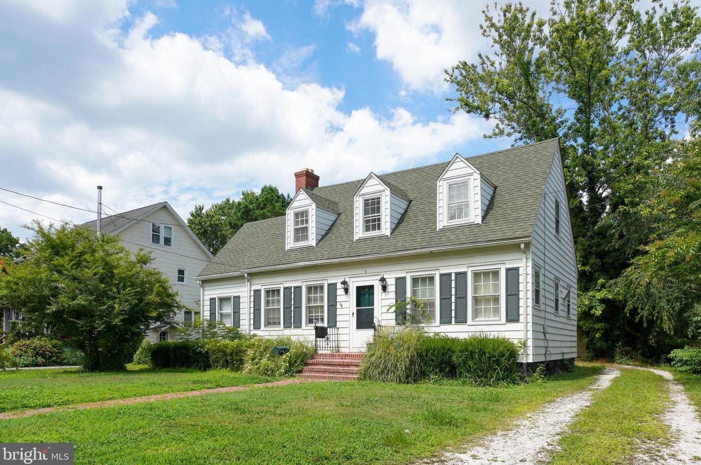 9 Burley St, Berlin, MD 21811-1225