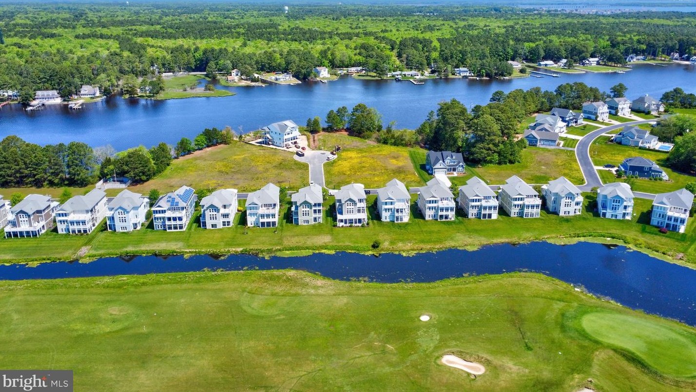 11436 Maid At Arms Ln, Berlin, MD 21811-1642