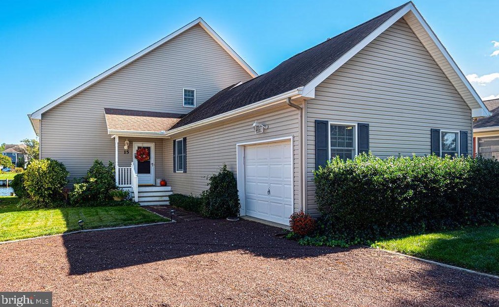 15 Clubhouse Dr, Berlin, MD 21811-1534
