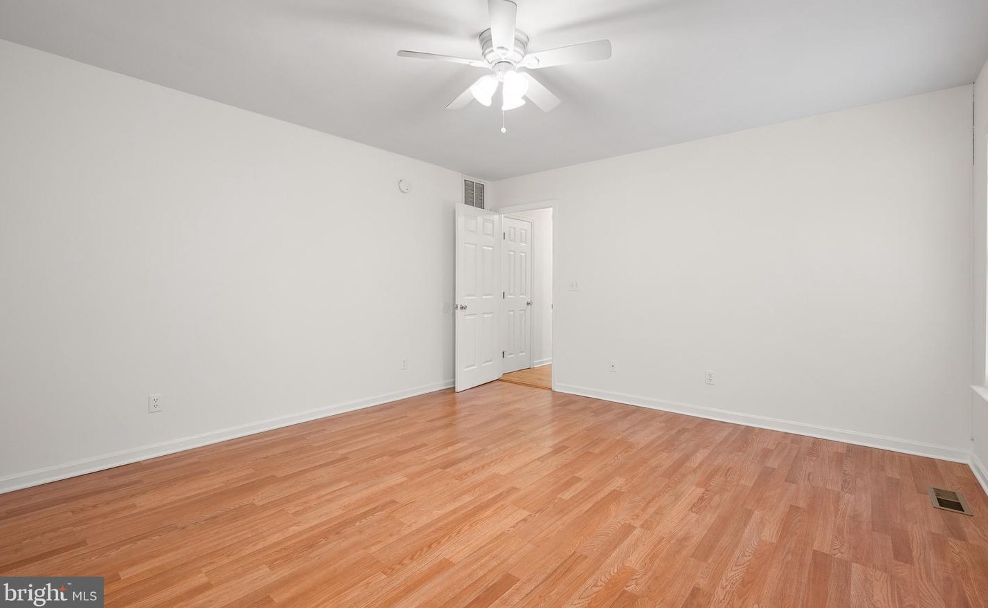25 Admiral Ave, Berlin MD  21811-1855 exterior