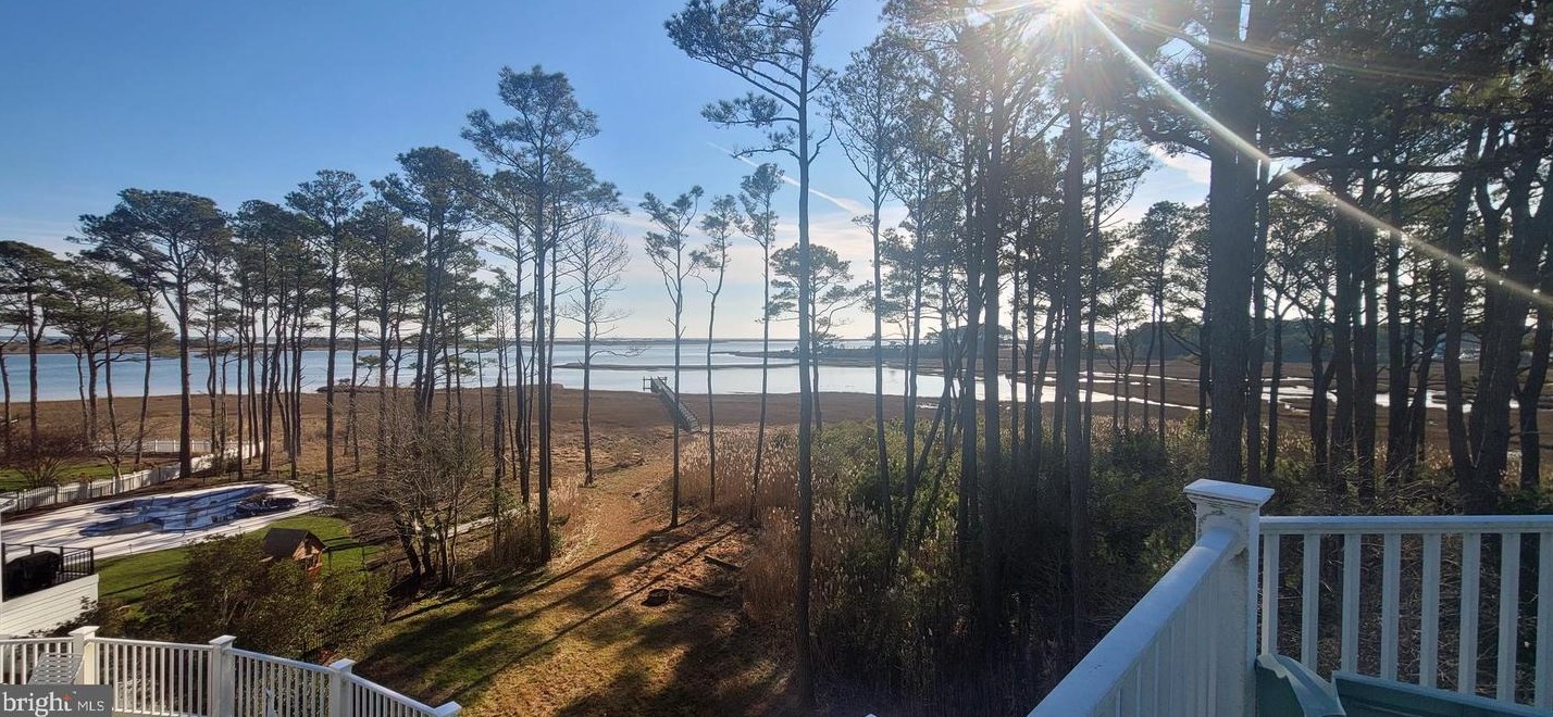 12542 Ocean Reef Dr, Berlin, MD 21811-2726