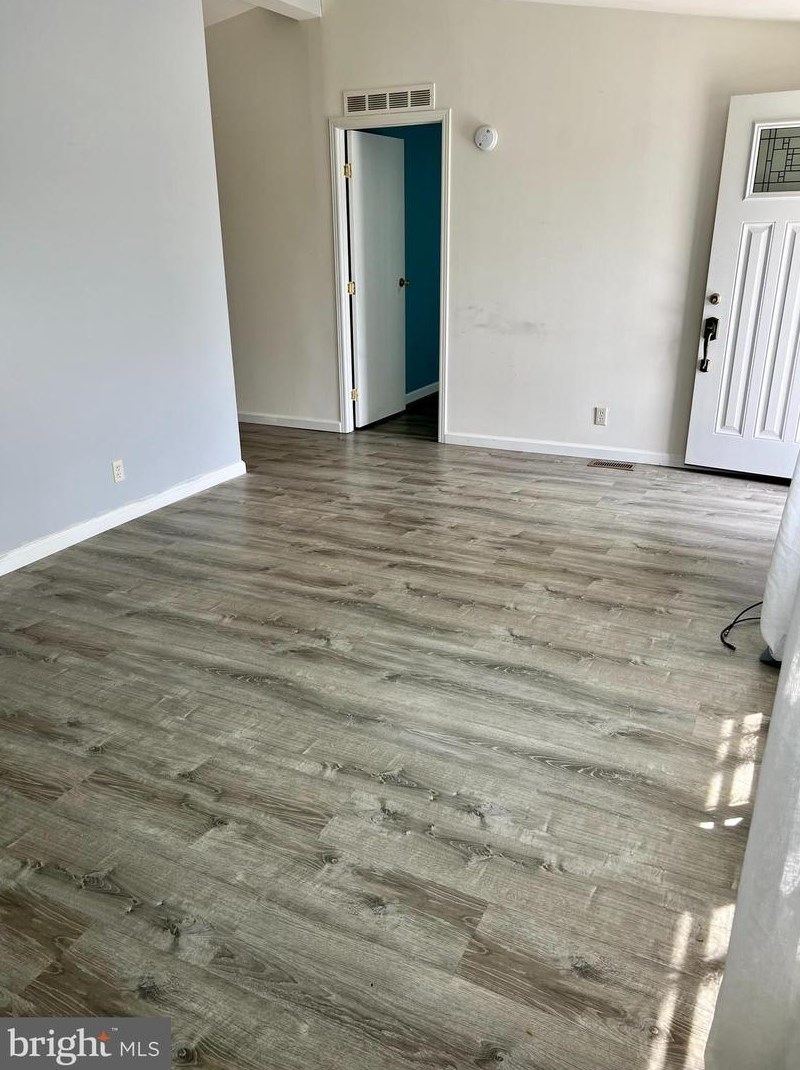 55 Coastal Dr, Berlin, MD 21811-9620