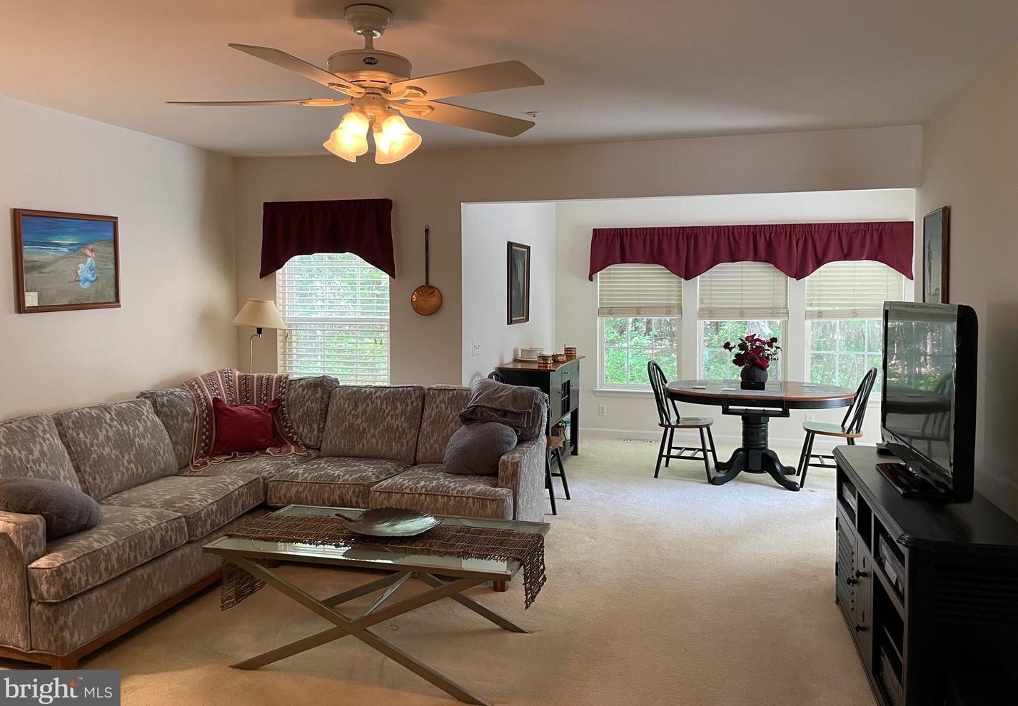28 Hatteras St, Berlin, MD 21811