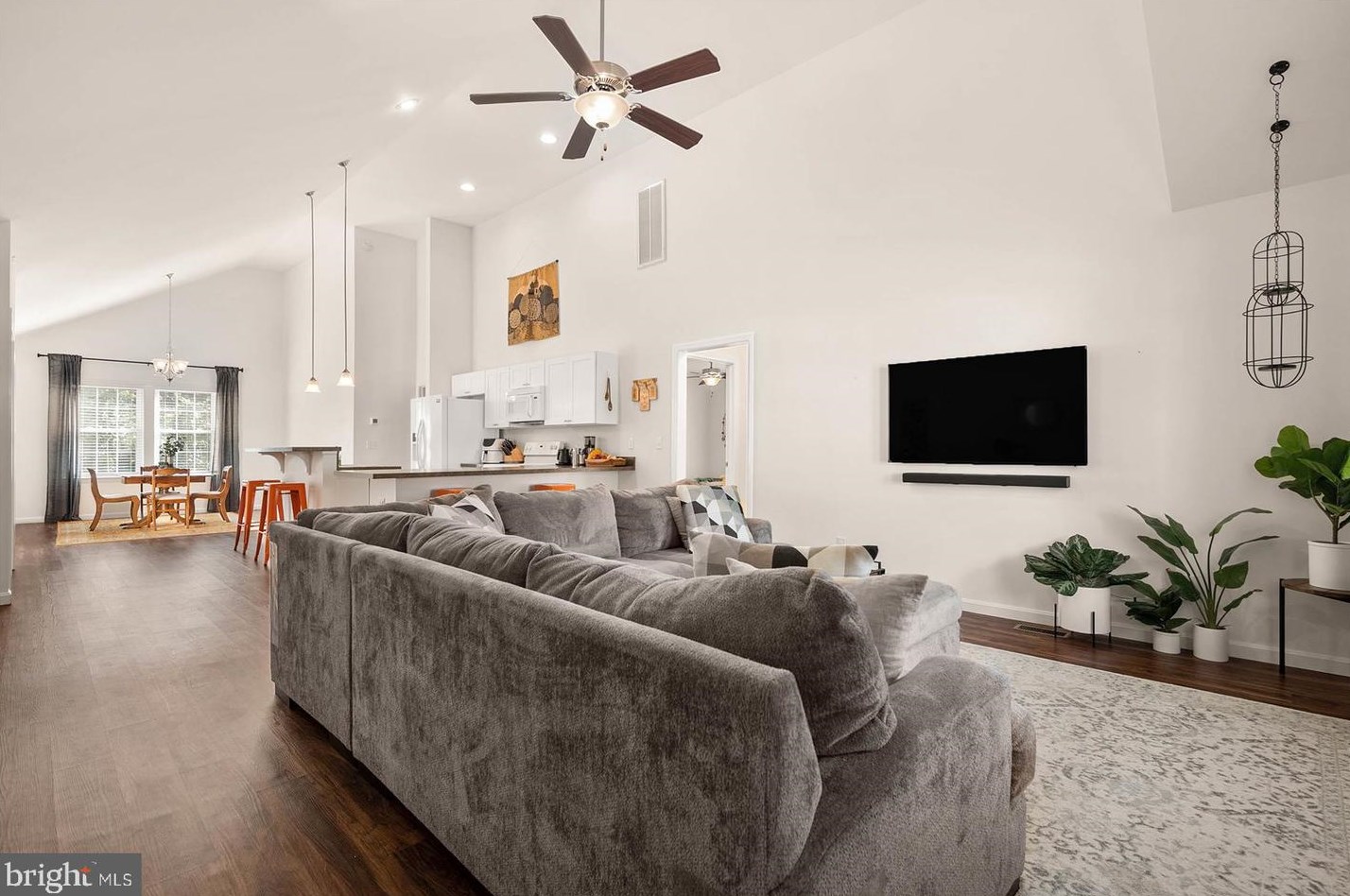 7150 Arcadia Cir, Newark, MD 21841-2109