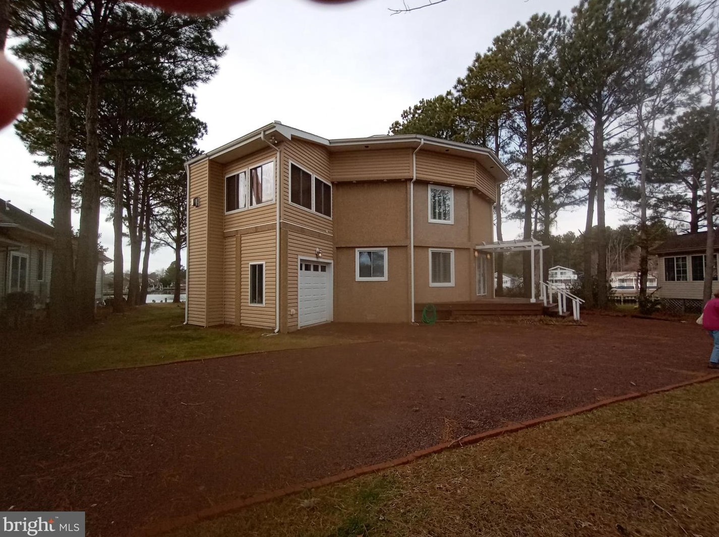 8 Mallard Dr W, Berlin, MD 21811