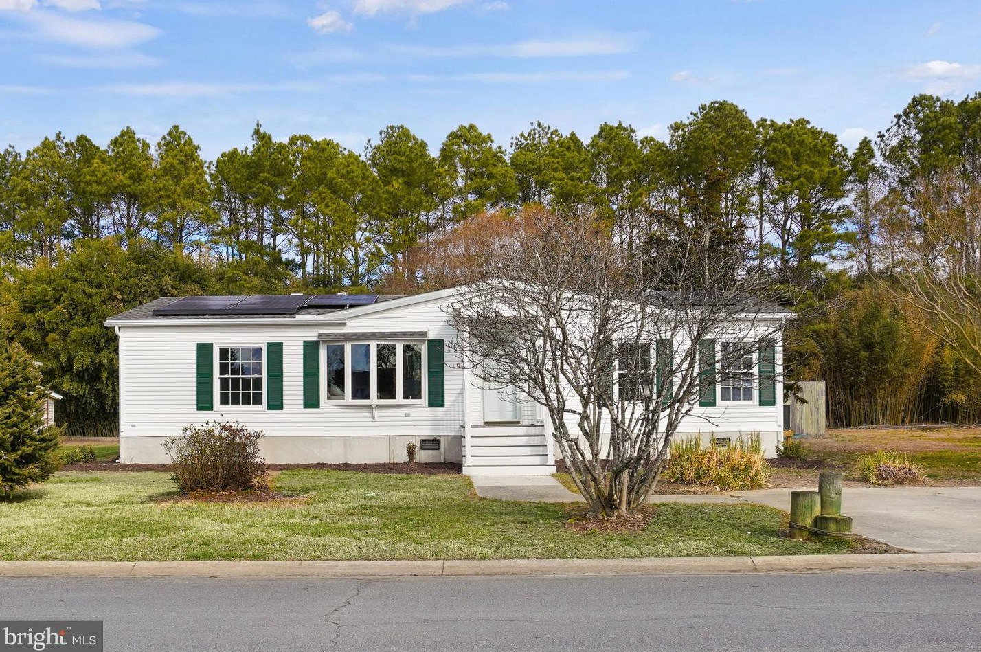 25 Coastal Dr, Berlin, MD 21811-9619