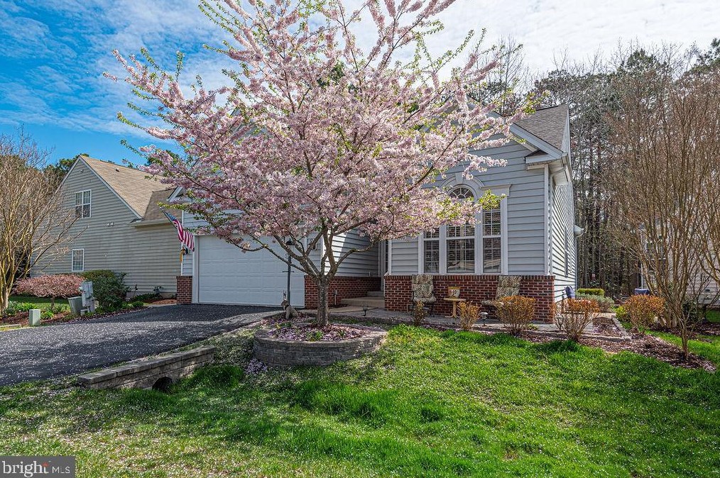 13 Chatham Ct, Berlin, MD 21811-3348