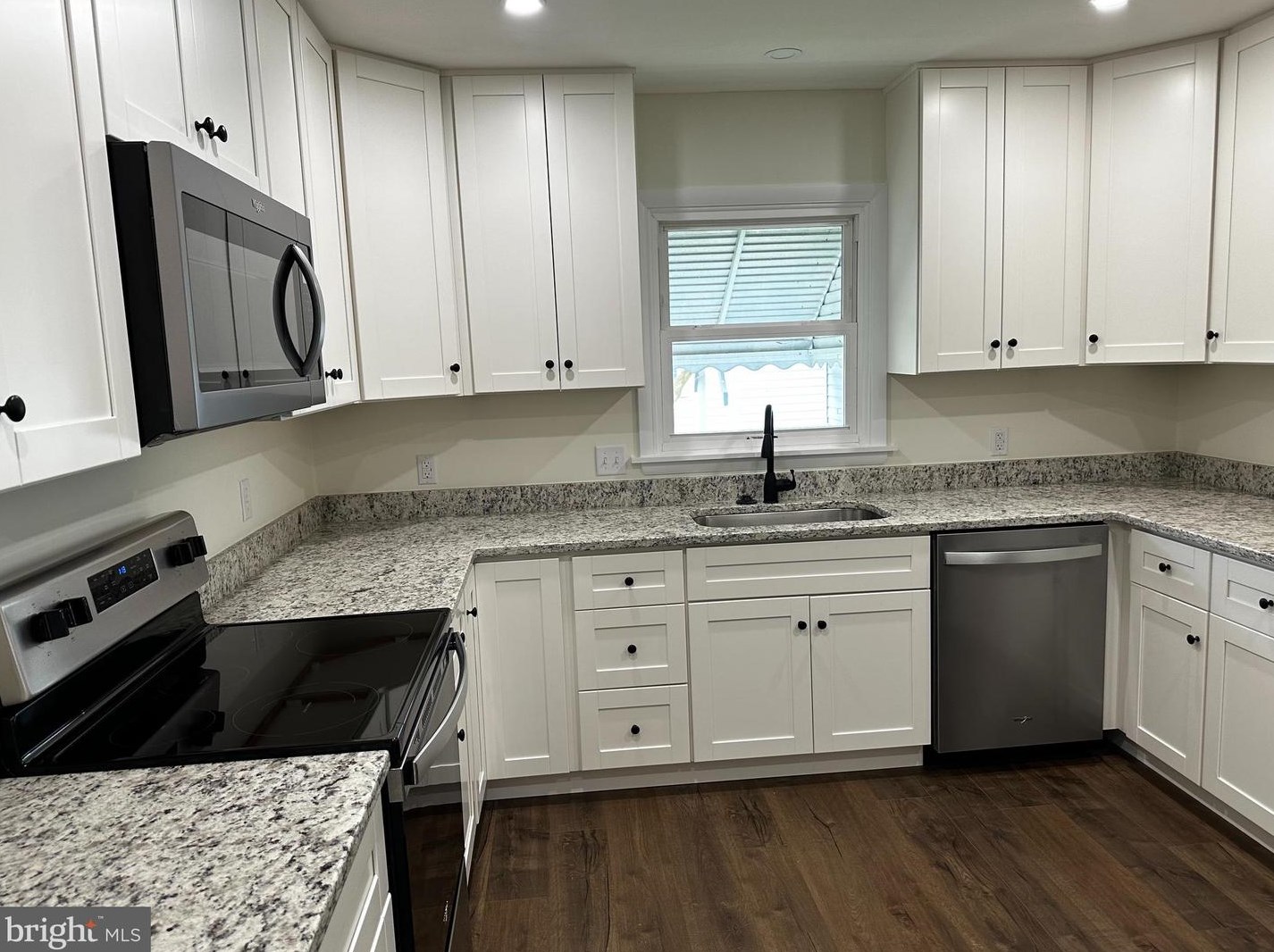 124 Cedar Ave, Berlin, MD 21811