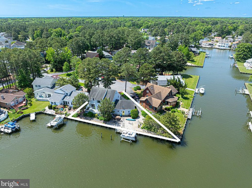 6 Laport Ct, Berlin, MD 21811-1536