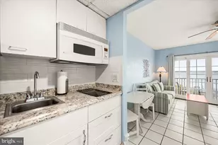 200 59th St, Ocean City, MD 21842 - Photo 4