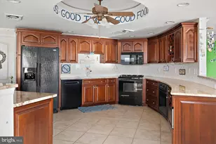 12201 Wight St, Ocean City, MD 21842 - Photo 46