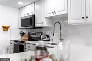 9800 Coastal Hwy, Ocean City, MD 21842 - Photo 18