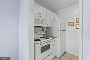 424 Lark Ln, Ocean City, MD 21842 - Photo 8