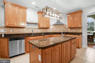 11530 Country Club Dr, Berlin, MD 21811 - Photo 12
