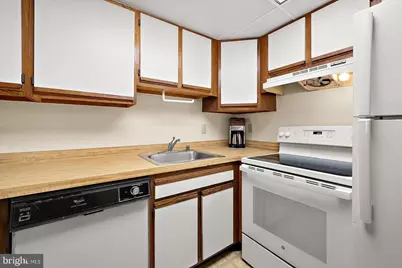 5801 Atlantic Avenue #605, Ocean City, MD 21842 - Photo 12