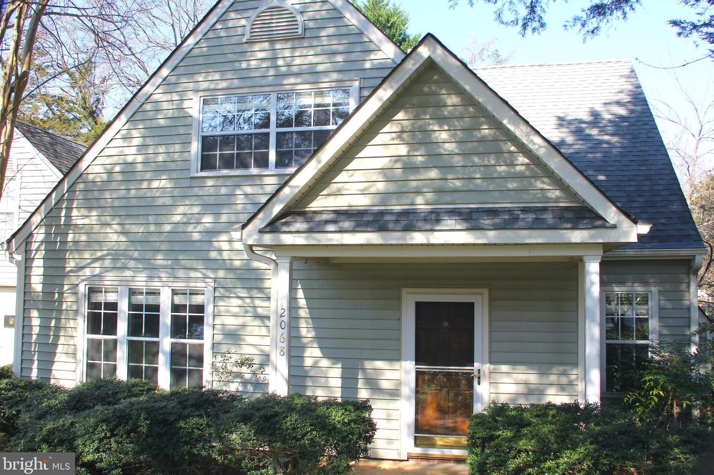 2068 Winterfield Cir, Charlottesville, VA 22911-7204